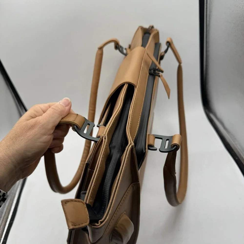 Nomahawk Urban Nomad Leather Tote Shoulder Bag Remote Laptop Platform Commuter